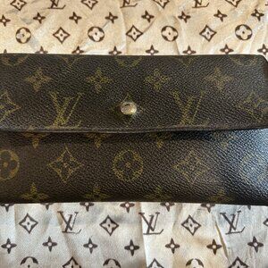 Louis Vuitton Porte Tresor Wallet Authentic